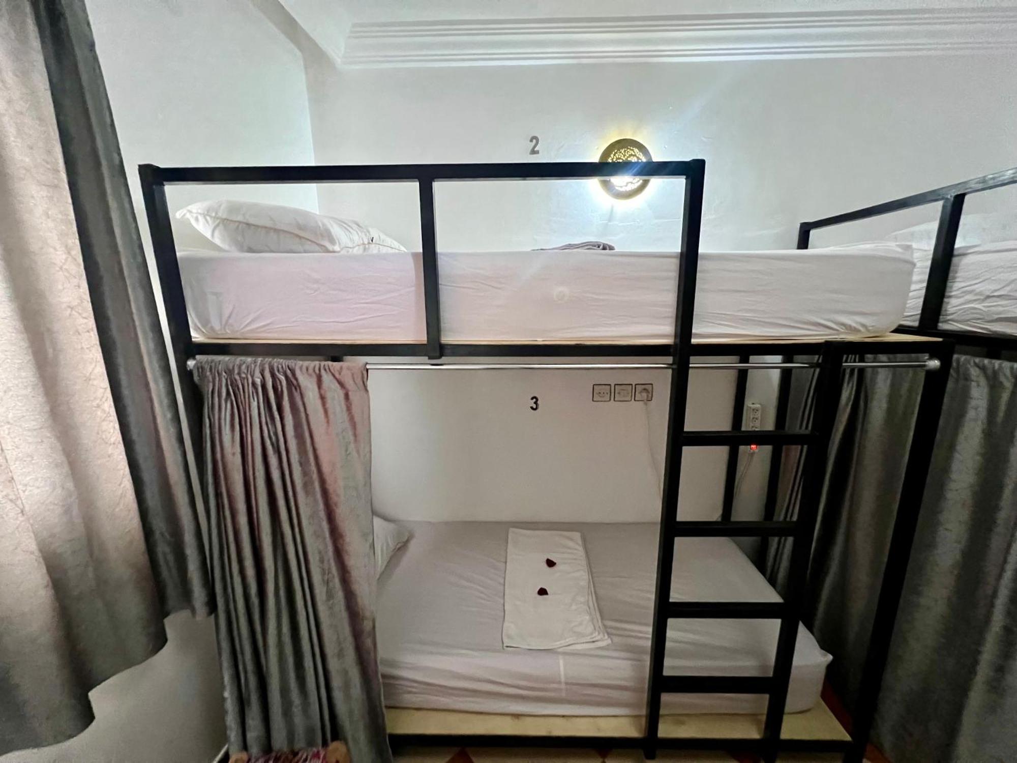 Dar Oussama Hostel Рабат Екстериор снимка
