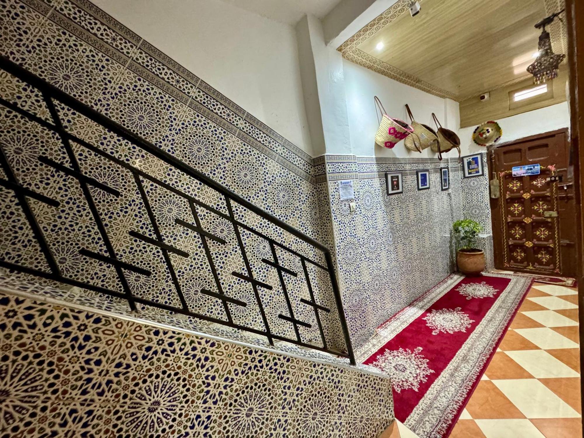 Dar Oussama Hostel Рабат Екстериор снимка